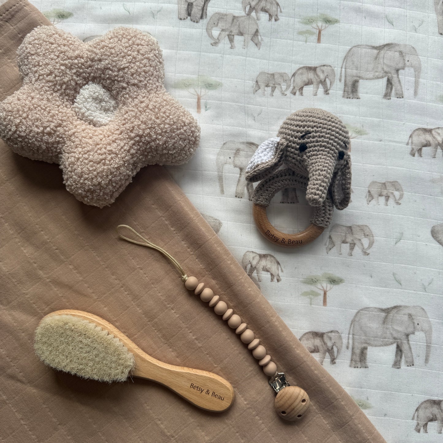 New-born Luxury Gift Set - Elephant Dreams