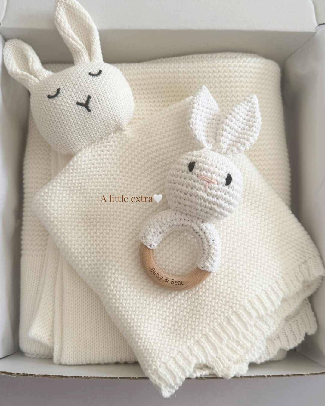 Arely - Blanket & Snuggler Gift Set - Soft Cloud White